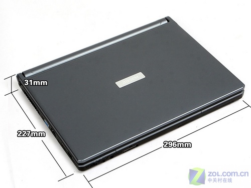 3998元12寸双核本 神舟优雅W230S评测 