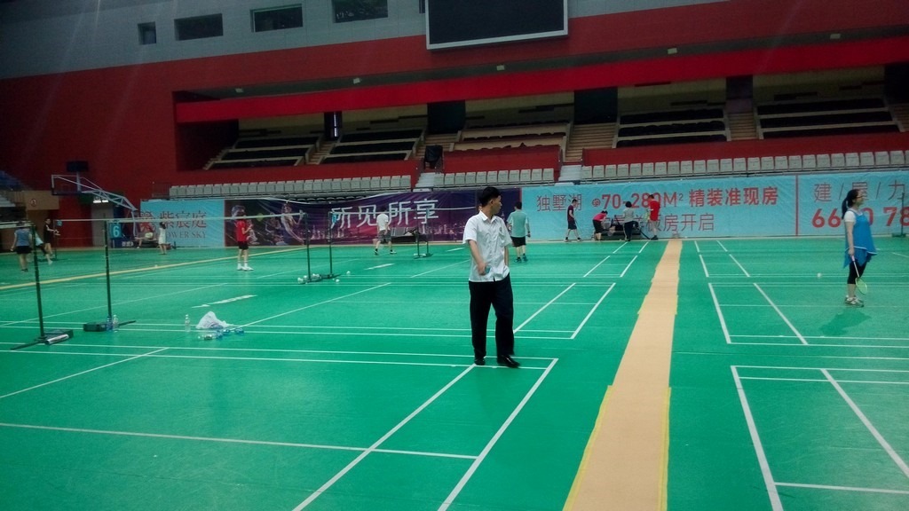 dushu lake badminton court inside middle view